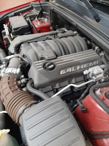 Photo de galerie - Entretien 6.4l hemi v8 jeep grand cherokee