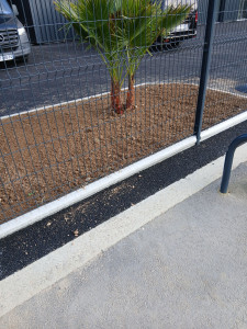 Photo de galerie - Mise en place d'une pelouse. 