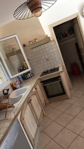 Photo de galerie - Remise en état d'une cuisine et arrière cuisine. dommage je n'ai pas le avant mais c'était des heures de travail.