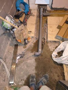 Photo de galerie - Sinistrement douche PVC