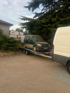 Photo de galerie - Transport de véhicules - Remorquage