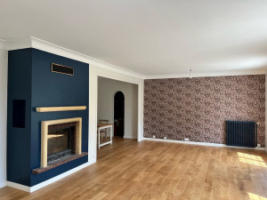 Photo de galerie - Rénovation d'une maison plus pose d'un parquet 