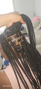 Photo de galerie - Braid sur cheveux naturel 