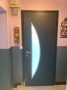 Photo de galerie - Intérieur porte d’entrée 