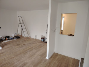 Photo de galerie - Parquet + enduit + peinture 
