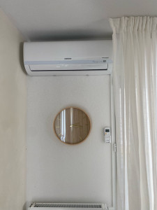 Photo de galerie - Dos à dos 