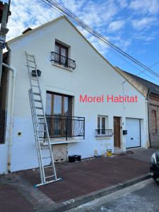 Photo de galerie - Façade après nettoyage et préparation ( enduit réparation) 