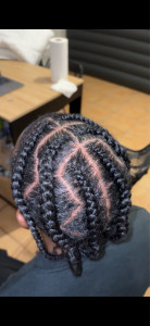 Photo de galerie - Nattes collées homme , modèle zigzag 