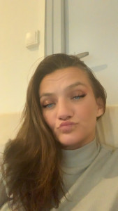 Photo de galerie - Faire le ménage je suis dispo