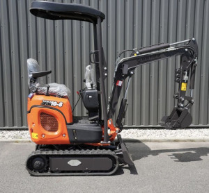 Photo de galerie - Location mini pelle 800kg . transport et chauffeur possible 
