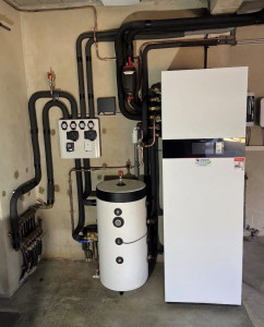 Photo de galerie - Pose d'une Pompe à Chaleur Viessman avec un ballon tampon 