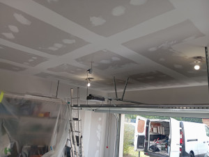 Photo de galerie - Poses des bandes enduit poncage