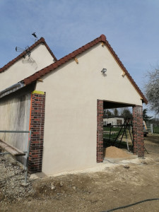 Photo de galerie - Réalisation d'un agrandissement d'une maison.
terrassement, maçonnerie, charpente, couverture et enduit.