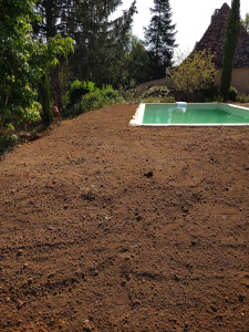 Photo de galerie - Terrassement et remblaiement piscine