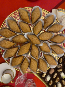 Photo de galerie - Gateaux traditionnels algériens : makrout laasel
