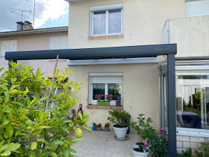 Photo de galerie - Pose de pergola 