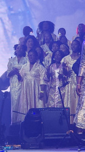 Photo de galerie - Chanteur - chanteuse