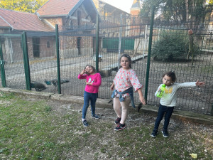 Photo de galerie - Je garde les enfants après la sortie scolaire 