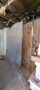 Photo de galerie - Isolation 120mm structure fourrures 530 pose de plaque de plâtre. 