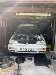 Photo de galerie - Changement de boite de d’embrayage golf III 1.8 ess de 1997