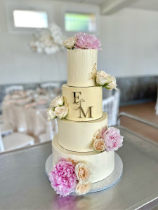 Photo de galerie - Wedding cake sur mesure 