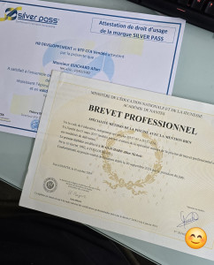 Photo de galerie - Confiez votre bassin à un piscinier diplômé.
Bp Piscine.
Attestation de formation à l'accessibilité des personnes handicapées.