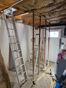 Photo de galerie - Réalisation d'une trémie pour un futur escalier 