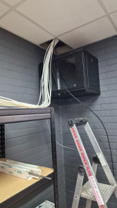 Photo de galerie - Installation et câblage caméras 