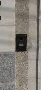 Photo de galerie - Installation visiophone / interphone