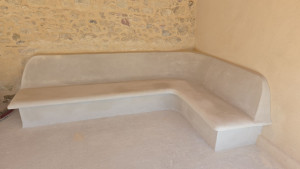 Photo de galerie - Création d’une banquette pour une terrasse 