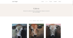 Photo de galerie - Site vitrine portfolio pour une artiste peintre installée en Occitanie. Mise en valeur des œuvres en galerie pleine largeur, page biographie, contact direct. Structure pensée pour évoluer au rythme des nouvelles séries.