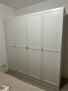 Photo de galerie - Montage complet d'un dressing