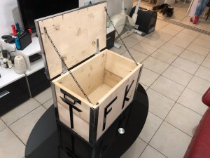 Photo de galerie - Coffre crée par mes soins 