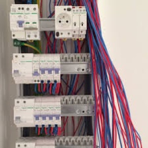 Photo de galerie - Réalisation de tableau électrique mise en conformité 