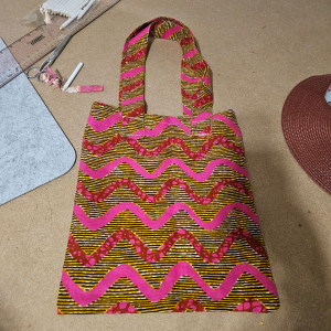 Photo de galerie - Apprend à faire un tot bag / Réalisation d'une élève débutante