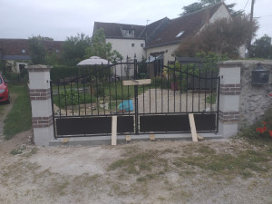 Photo de galerie - Bricolage et multi services