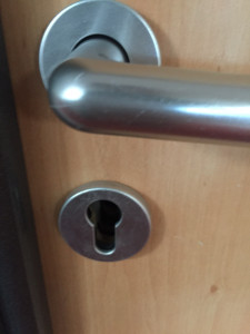Photo de galerie - Change serrure et poignée 