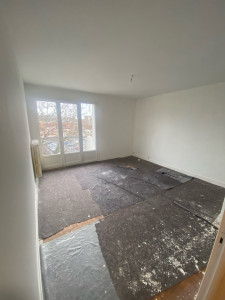 Photo de galerie - Reprise d’enduit et peinture 