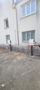 Photo de galerie - J'installe des bornes de recharges