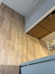 Photo de galerie - Pose du lino