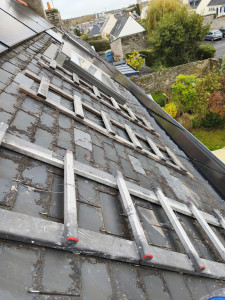 Photo de galerie - Réparation couverture ardoise 