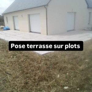 Photo de galerie - Pose dalles sur plots terrasse 