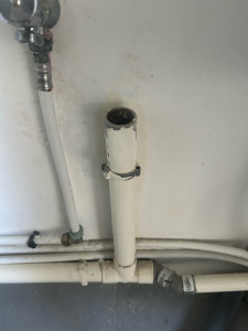 Photo de galerie - Avant installation siphon machine à laver 