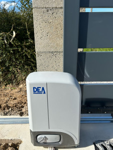 Photo de galerie - Motorisation portail 