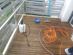 Photo de galerie - Nettoyage balcon