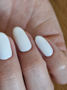 Photo de galerie - Pose américaine, gel, vernis semi permanent 