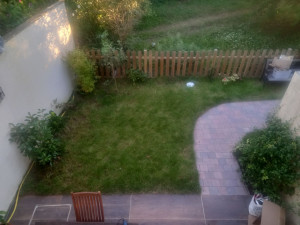 Photo de galerie - Entretien du jardin :tonte de la pelouse, nettoyage des bordures, taille des haies