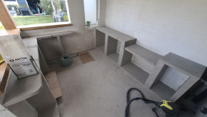 Photo de galerie - Création bar et plan de travail pour cuisine d'été sur mesure
