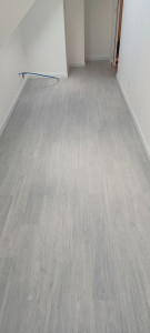 Photo de galerie - Pose de sol pvc dans une salle de bain 