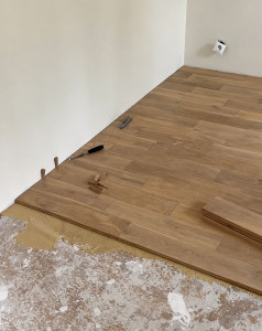 Photo de galerie - Chantier en cours - pose de massif